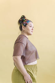 BROWN SUGAR MESH BOXY CROP TOP