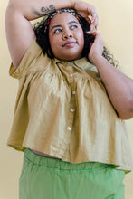 Button Mushroom Top in Endive Linen (RTS)