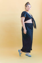 Ruffle Pants in Black Linen (RTS)