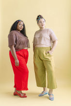Boxy Crop Top in Vanilla Mesh (RTS)
