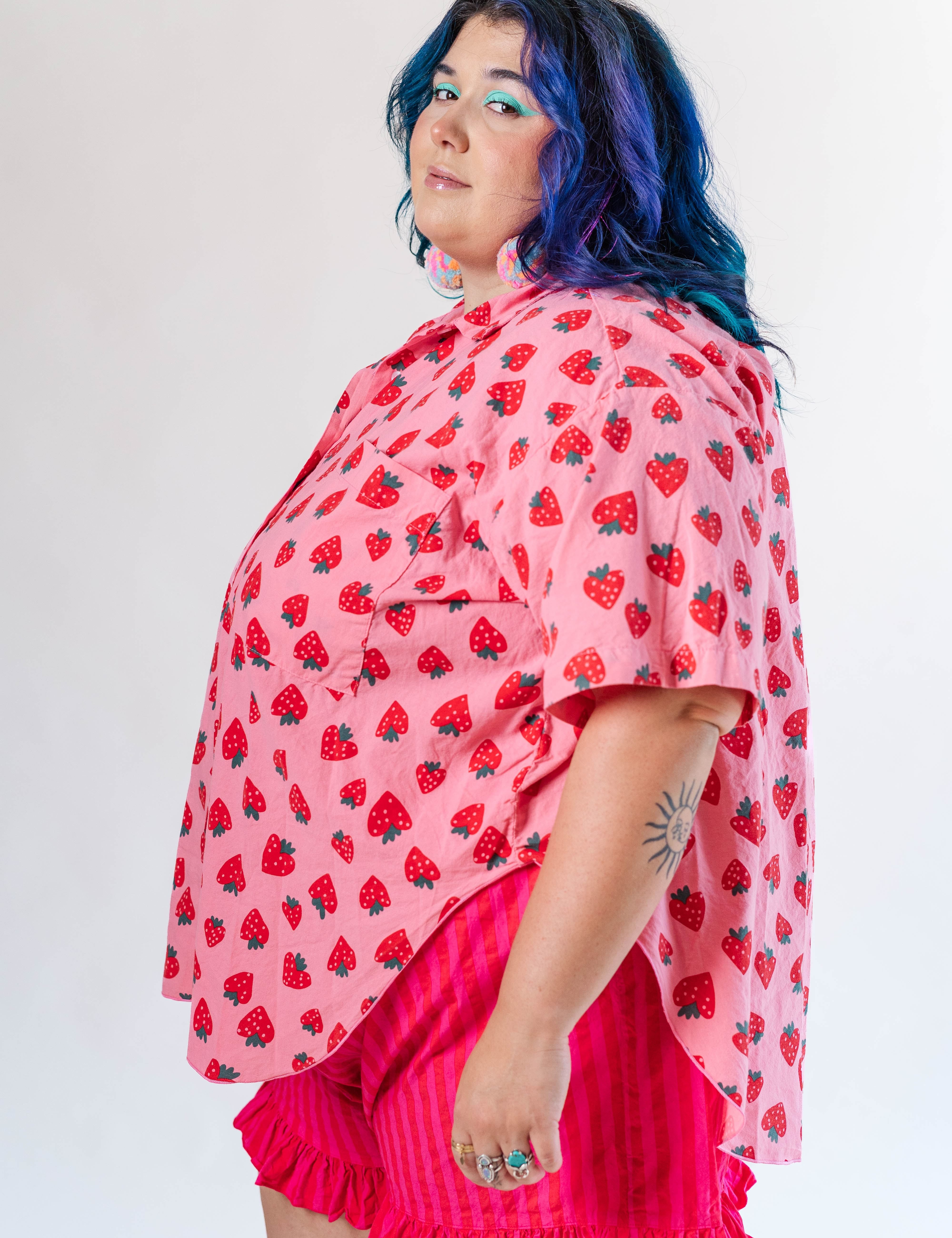 PINK STRAWBERRY TULIP TOP