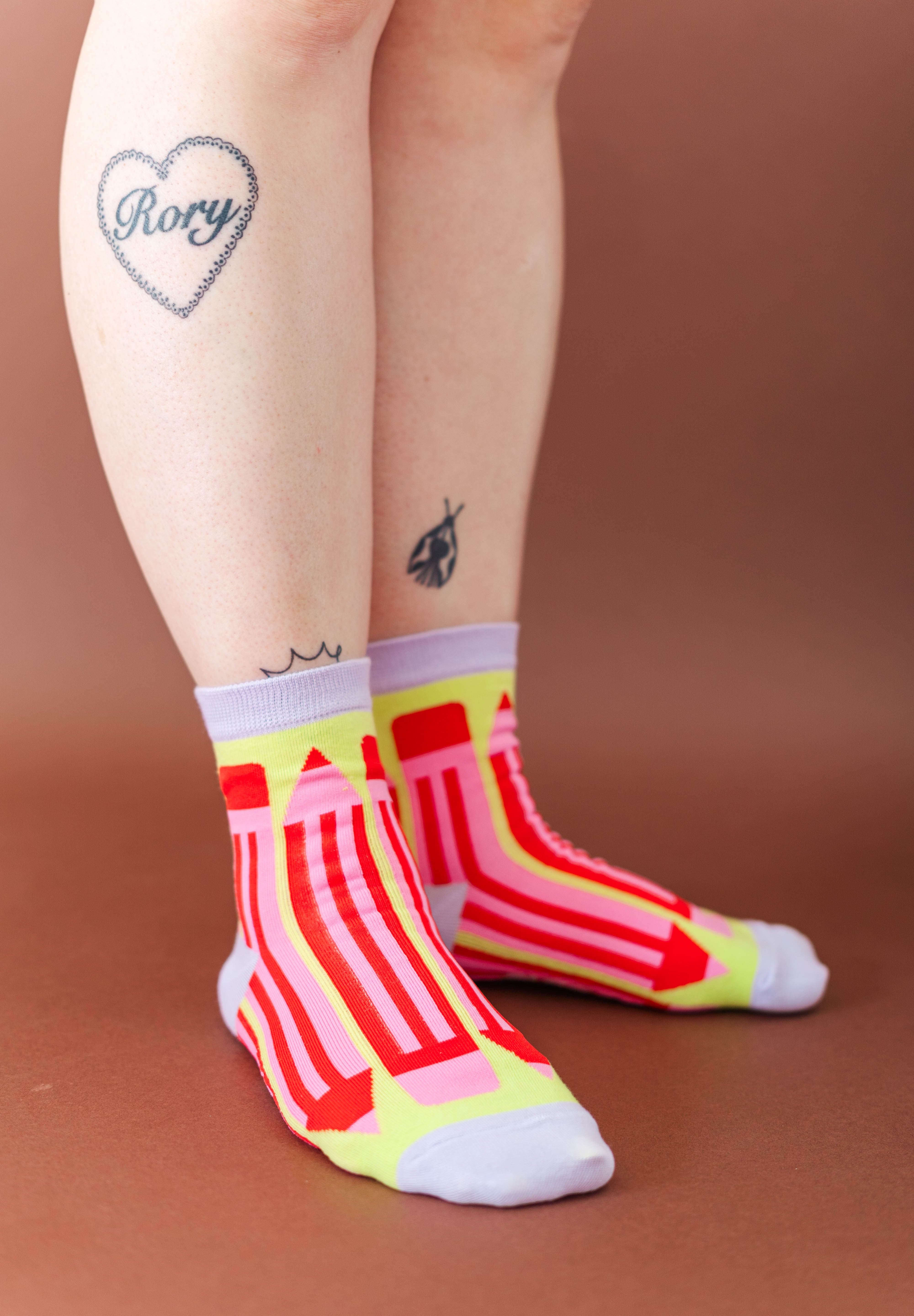 TAKING NOTES SOCKS