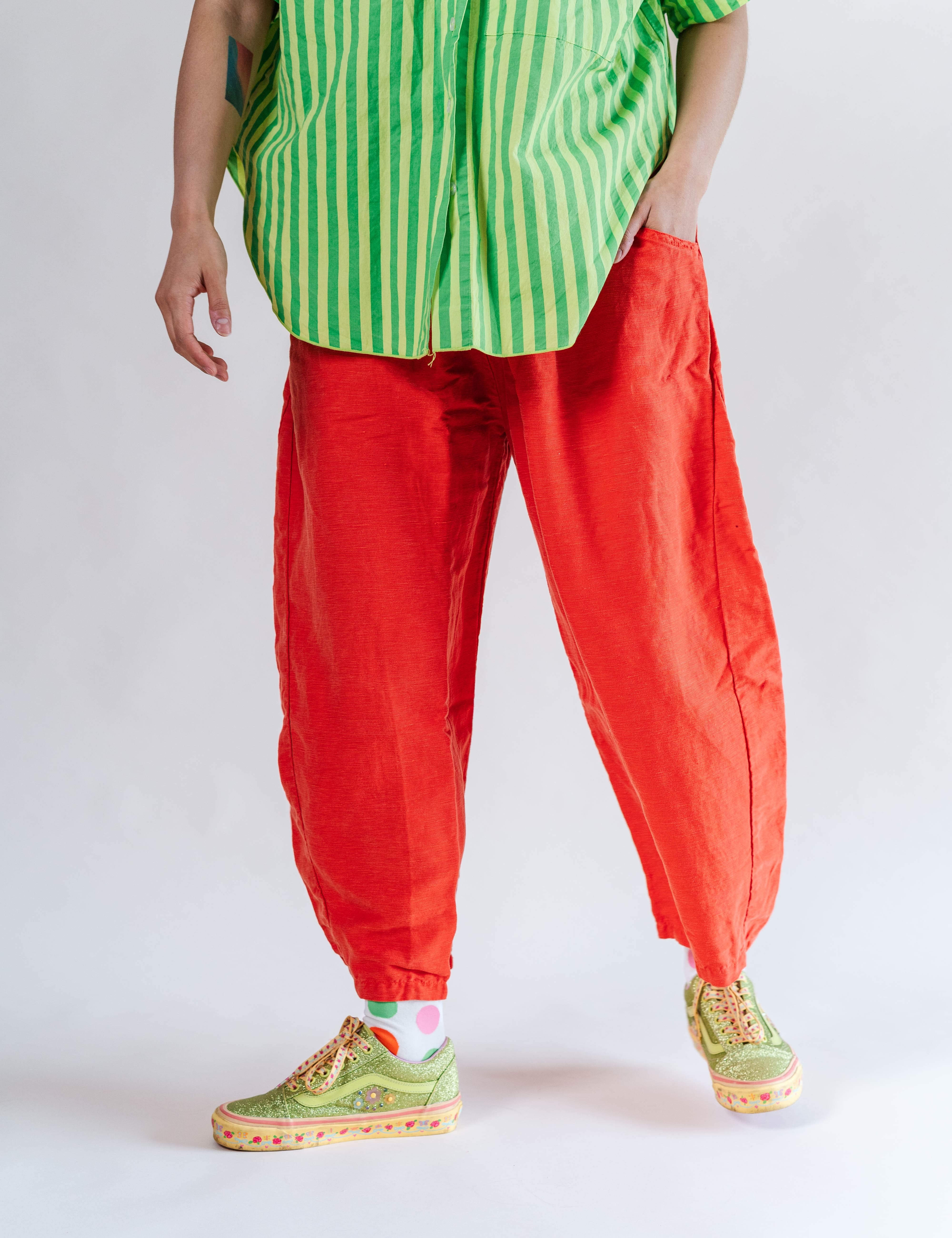 tomatoballoonpants-nettlestudios2.jpg