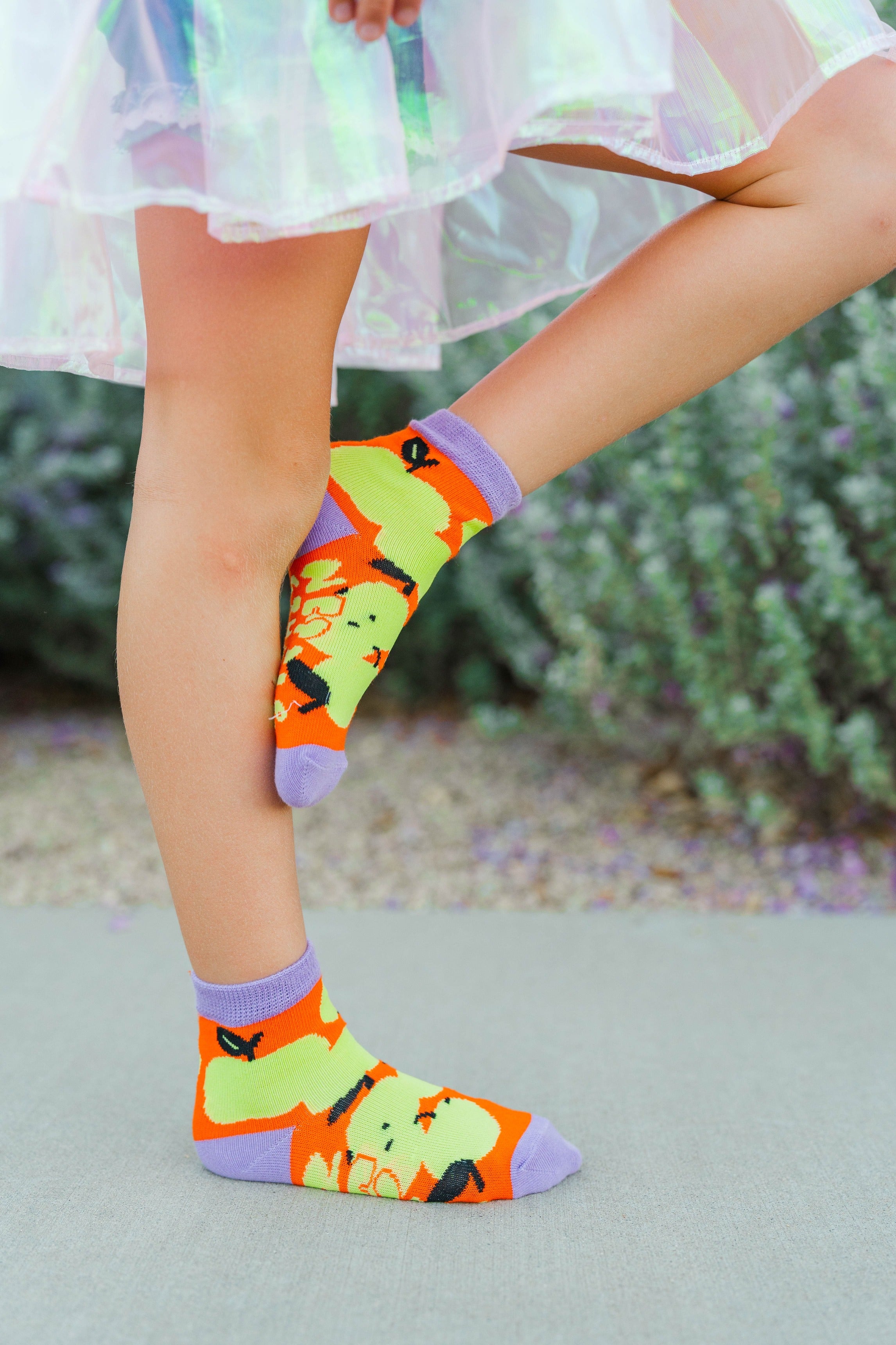 KIDS' WITCHY APPLE JUMBLE SOCKS