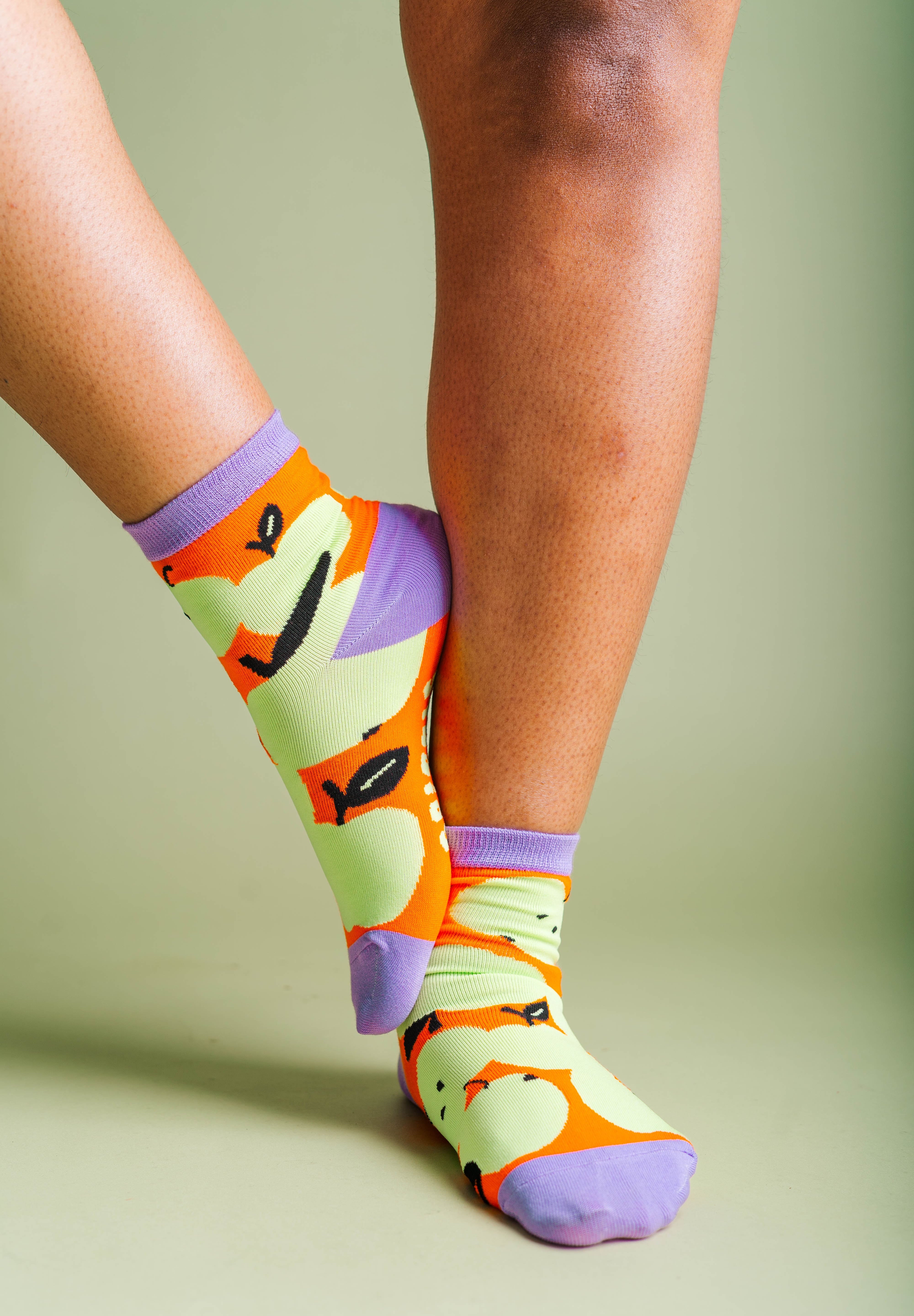 WITCHY APPLE JUMBLE SOCKS