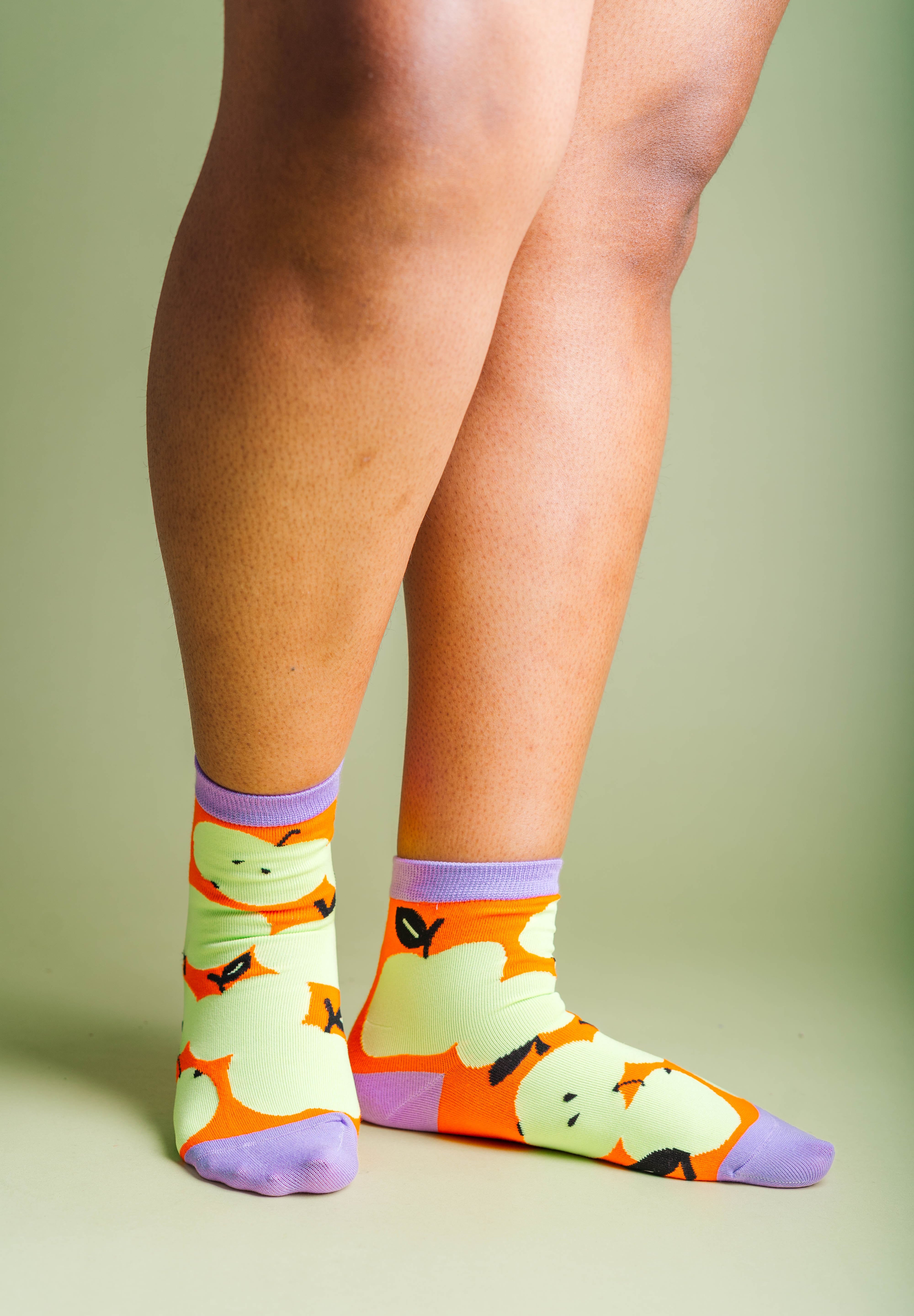 WITCHY APPLE JUMBLE SOCKS