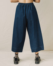 Mid Easy Pant in Denim